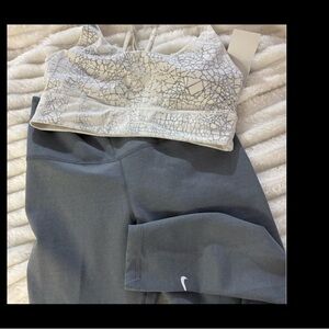 lululemon athletica Gray and White Women's Tops and Nike leggings